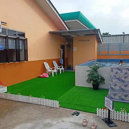 Ns Homestay Private Pool Tanah Merah  Esterno foto