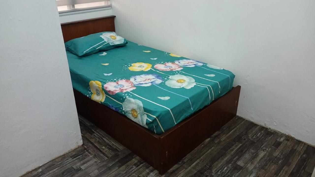 Ns Homestay Private Pool Tanah Merah  Esterno foto